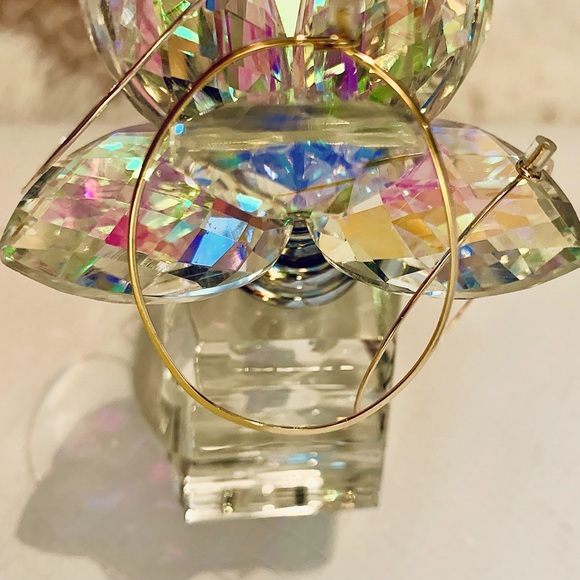 Your Choice - Gold or Silver! NWTS Delicate Elongated Oval Hoops Earrings - Picture 2 of 10